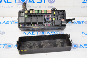 Fuse box trunk Dodge Challenger 15-15 5.7 break