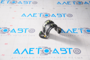 Front stabilizer mounting bracket left Kia Forte 4d 14-18