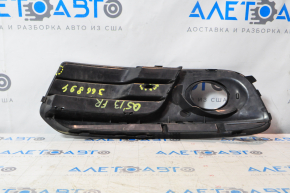 Lower grille of the front bumper right Audi Q5 8R 13-17 rest, matt + gloss chrome, under fog lights, type 2 broken, broken mount, bumps on chrome