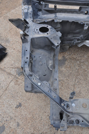 Quarter front right Toyota Highlander 14-19 black