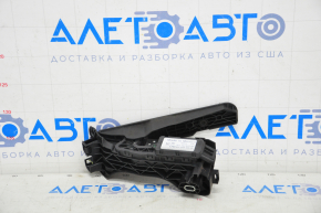Gas pedal VW Jetta 11-18 USA broken fastener