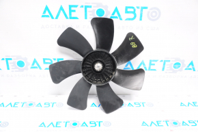 Right cooling fan impeller for a Subaru B9 Tribeca