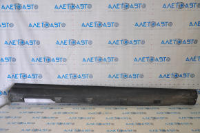 Right threshold Ford Focus mk3 11-18 structure, broken fasteners, scratches