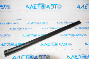 Right bonnet seal Ford Mustang mk6 18-23 tears