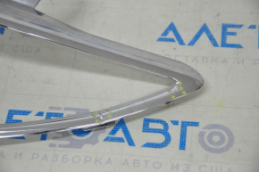 Radiator grill left Lincoln MKZ 13-16 chrome, cracks on chrome
