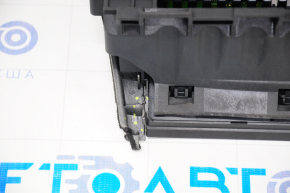 Lincoln MKX 16 Monitor and Climate Control Panel - Broken Fasteners