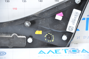 Right wing molding Chevrolet Volt 16 - broken guide, scratches