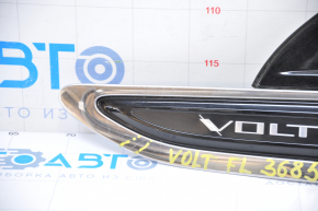 Molding emblem wing left Chevrolet Volt 11-15 broken guides, scratch on chrome