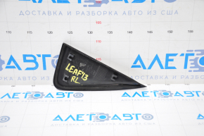 Left rear fender triangle plug for Nissan Leaf 11-12