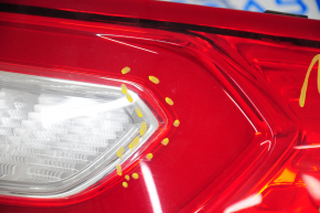 Right headlight Lincoln MKX 16-18 crack on glass