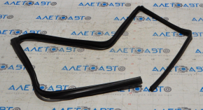 Rear right window seal for Lexus IS250 IS350 06-14