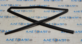 Rear right window seal for Toyota Rav4 13-18