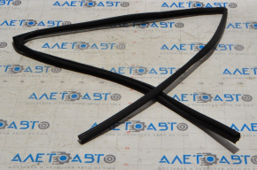 Glass seal rear right Subaru Impreza 5d 17-23