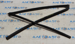 Glass seal rear right Subaru Impreza 4d 17-21 GK