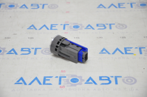 Toyota Prius 30 10-10 start stop button blue