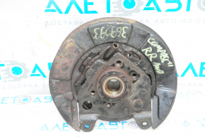 Rear right hub Jeep Compass 11-16 AWD rusty, with bracket