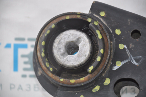 Rear subframe Dodge Challenger 09-14 cracked 2 S/B subframe, cracked 2 S/B on the gearbox