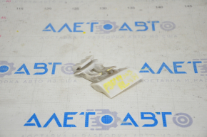 Rear bumper mount left Toyota Prius 30 10-15 under the light, breakage of the mount