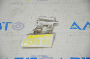 Rear bumper mount right Toyota Prius 30 10-15 under the light, breakage of the mount