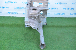 Front right quarter Infiniti QX30 17-19 beige