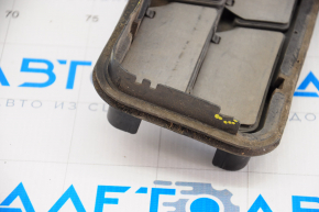 Right ventilation shield Chevrolet Malibu 13-16 type 1, edges broken