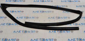 Front right window seal for Cadillac CTS 14-19