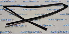 Front right glass seal Subaru Impreza 17-23 GK
