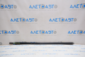 Central door molding for the front left door and glass, Lexus RX300 RX330 RX350 RX400h 04-08