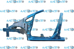 Front left quarter Nissan Versa Note 13-19 green, with central pillar