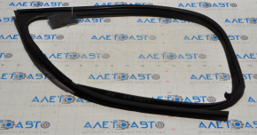 Front right glass seal for Lexus LS460 LS600h 07-17