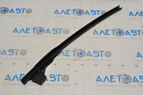 Rear right door glass guide for Toyota Prius V 12-17
