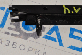Door glass guide rear right Hyundai Veloster 12-17 thread defect