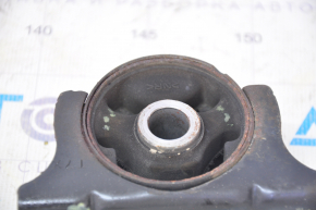 Rear differential bracket of the Honda HR-V 16-22 front gearbox, cracked silent block