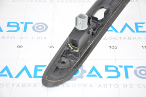 Chrysler 200 15-17 trunk lid number plate light bar under the button, broken fasteners, no glass