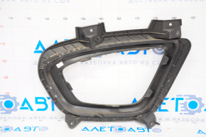 Right fog light frame Kia Sorento 16-18 prerest