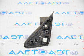 Wing molding triangle right Kia Sorento 16-20