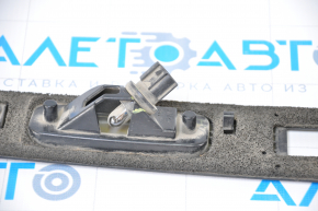 Subaru b9 Tribeca 06-07 trunk door number plate light for camera, broken side mounts, scratches, crack in light