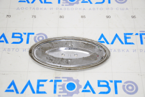 Emblem badge tailgate Kia Sorento 16-20