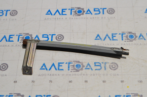 Front left door glass guide Nissan Rogue Sport 17-20 front