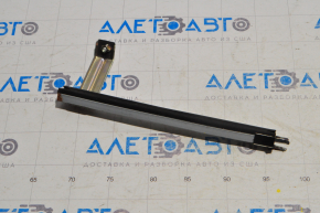 Front left door glass guide Nissan Rogue Sport 17-20 front