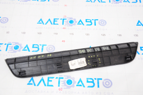 Door sill trim rear left outer Kia Sorento 16-20 black, broken fastening
