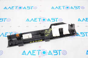 Door sill trim rear left inner Kia Sorento 16-20 black, scratches