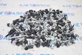 Hyundai Elantra AD 17-20 interior hardware incomplete