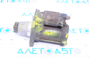 The starter on a Toyota Camry v40 2.4, 3.5, has a broken connector and is rusty.
