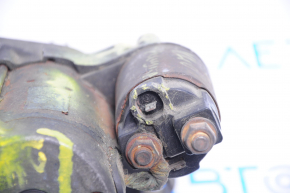 The starter on a Toyota Camry v40 2.4, 3.5, has a broken connector and is rusty.