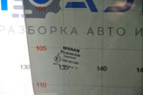 Nissan Murano z52 rear right door glass tinted 15-18