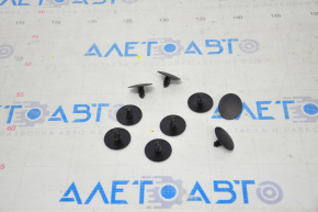 Cadillac CTS 14 Hood Insulation Clips - Incomplete