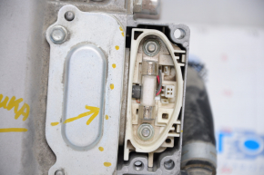 Toyota Avalon 13-18 inverter no port cover, dented tray, missing chip fragment
