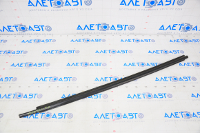 Door-glass molding, central front right, Toyota Highlander 2010