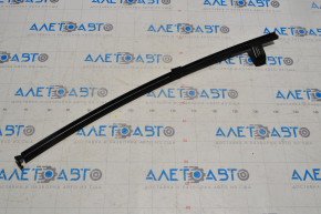 Rear right door glass guide Nissan Versa 12-19 usa long
